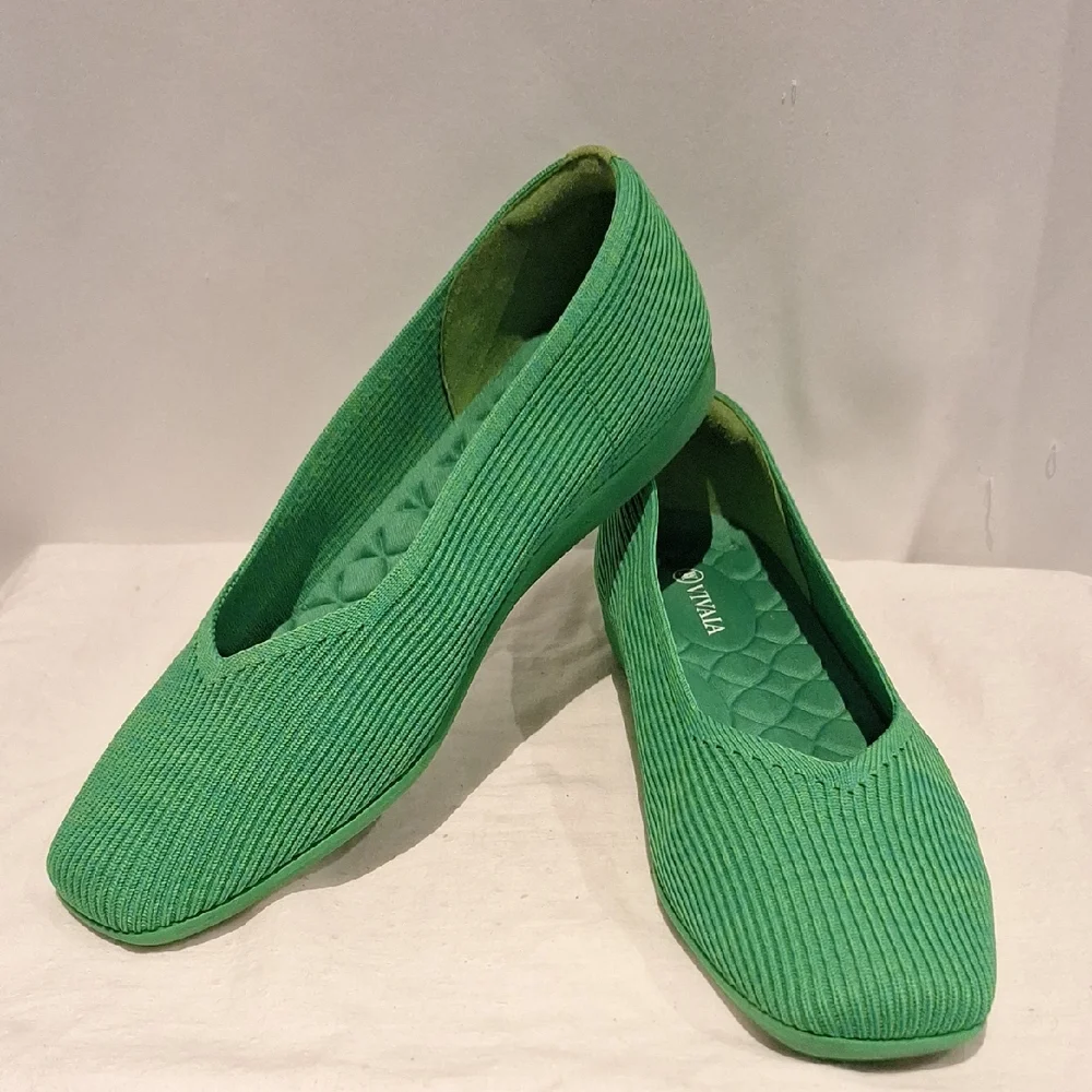 Vivaia Margot Green Women's Knit Square Toe Ballet Flats Size 42